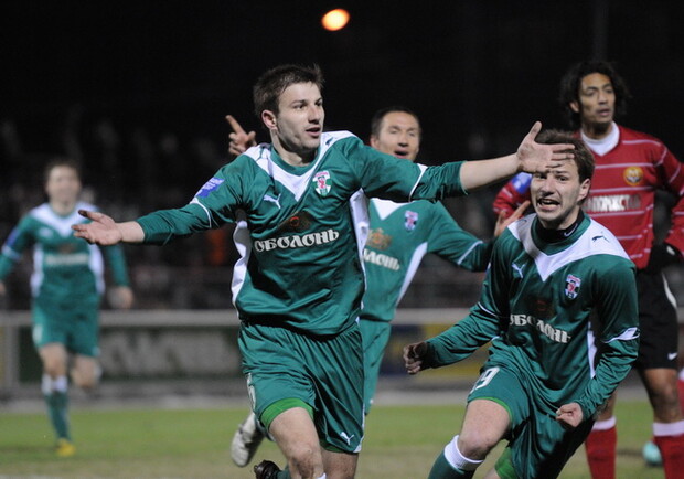 Братья Баранцы помогают 