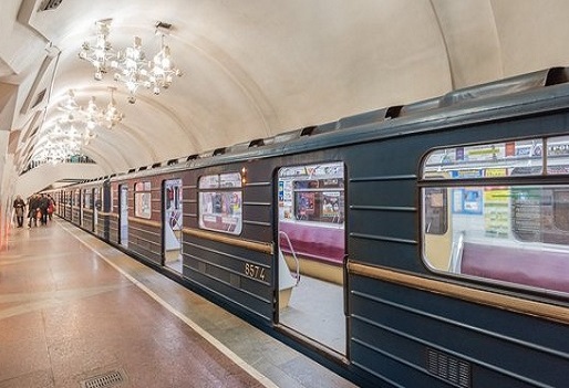 В Московском метро столкнулись два поезда: почему случилась авария
