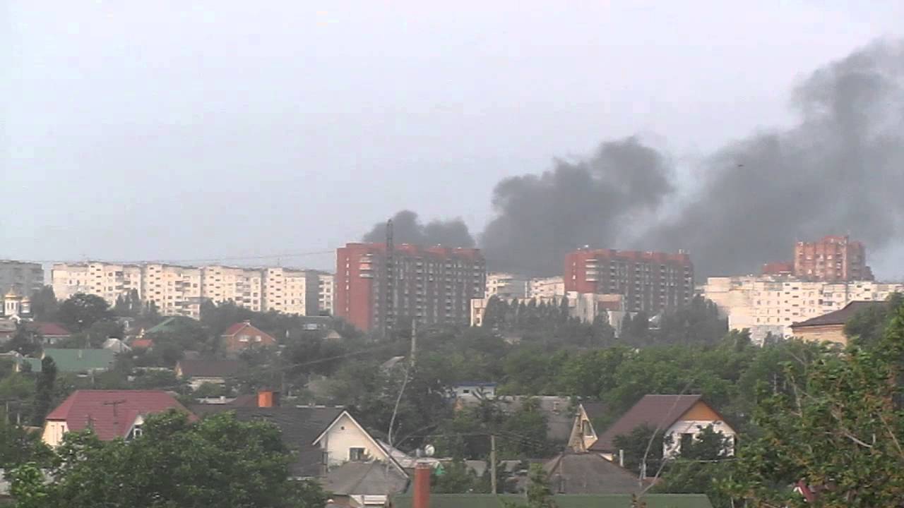 Штурм погранотряда и взрыв здания СБУ: как прошли выходные на востоке