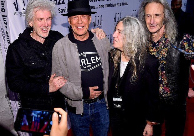 Patti Smith & Tony Shanahan - фото