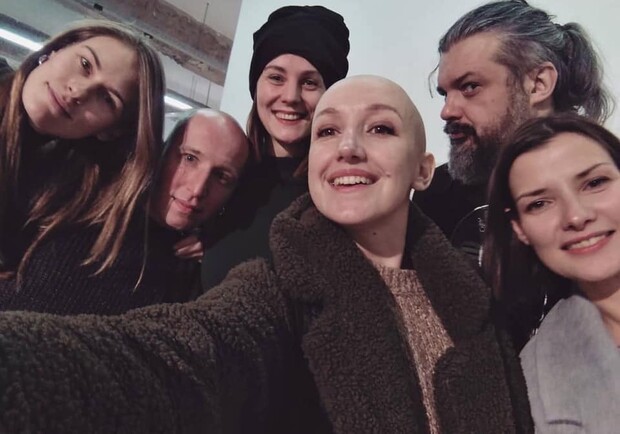 \"Моей маме и другим женщинам\": харьковчанка Алена Воробьева выпустит ...