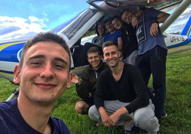 Mnogo Dostojnyh Lyudej Ushlo Sosluzhivec Nazval Imena Pogibshih Pri Padenii An 26 Harkov Vgorode Ua