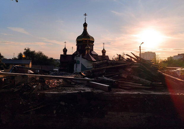 Что со взорванным храмом на Малом рынке. Фото: "Забор"