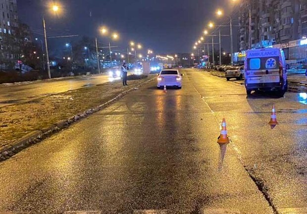На Новокузнецкой девушка насмерть сбила мужчину. Фото: ГУНП