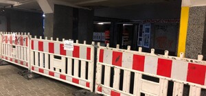 Почти закончили: в переходе на Майдане Незалежности починили упавший потолок