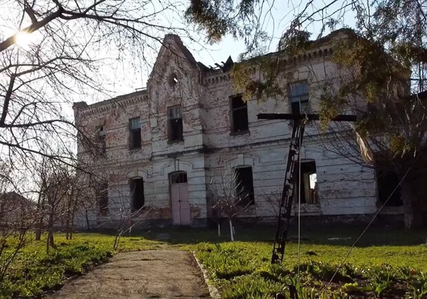 В селе под Запорожьем сохранилась уникальная усадьба. Кадр из видео/Марина Бужор