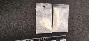 Їхав зустрічною: львівські патрульні затримали юнака під наркотиками