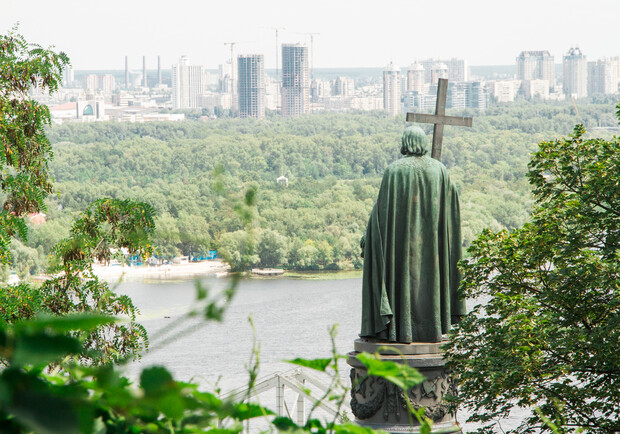 Памятник владимиру великому киев