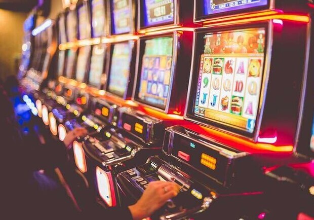 Игровые автоматы работа в запорожье как убрать выскакивающий казино вулкан