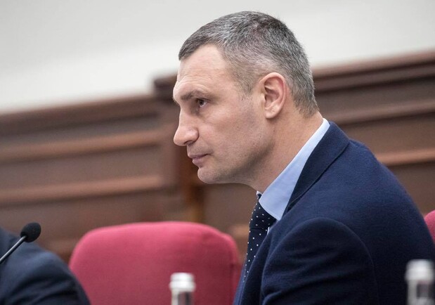 Виталия Кличко не пустили встречать делегацию Ангелы Меркель в аэропорту. Фото: Facebook Виталия Кличко
