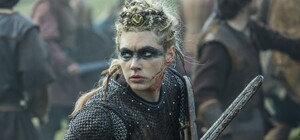 Есть шанс на автограф: в Киев прилетела звезда сериала 