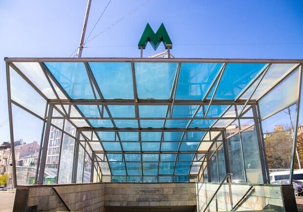 В субботу в Киеве на трех станция метро могут ограничить работу. Фото: Киевский метрополитен