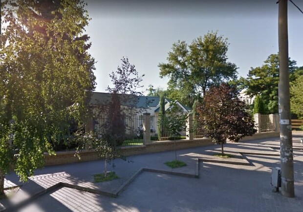 В Запорожье в парке Металлургов появится девятиэтажка. || Фото: google.com/maps