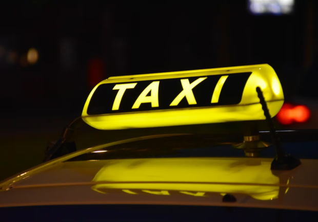 В Киеве таксист высадил пассажиров, которые ненавидят украинский язык. || Фото: unsplash.com