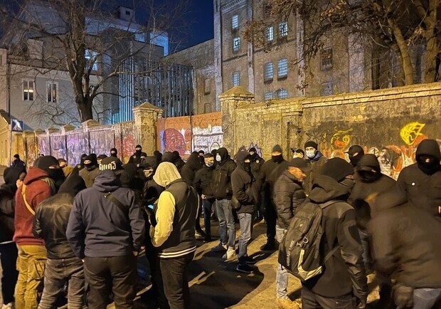 К нападению на бары на Подоле причастны две организации || Фото: t.me/apnewsua 