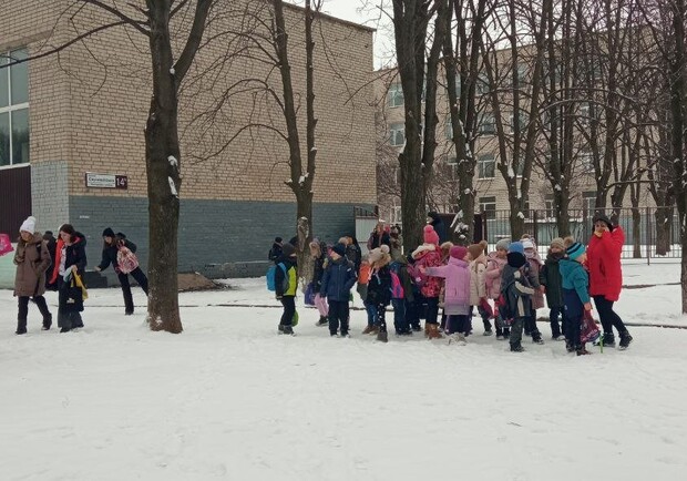 В Запорожье вновь "заминировали" школы, детсады и колледжи. || Фото: from-ua.com