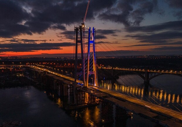 Фото запорожского моста вошло в ТОП-40 лучших снимков строительства в мире. || Фото: facebook.com/onurgroup.ua