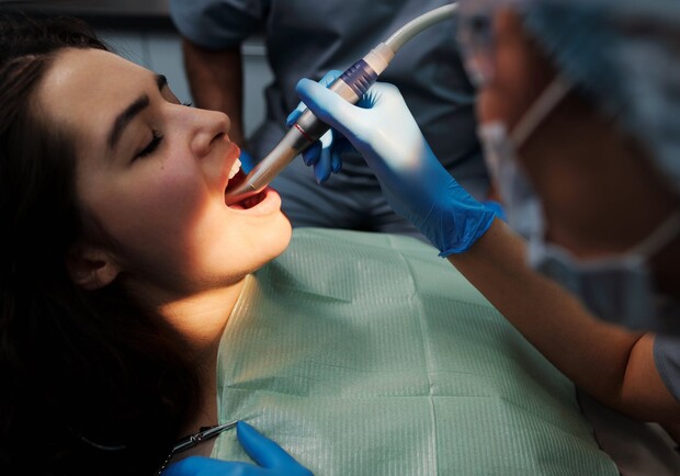 Получи ответ: какие стоматологические услуги предоставляют бесплатно ...