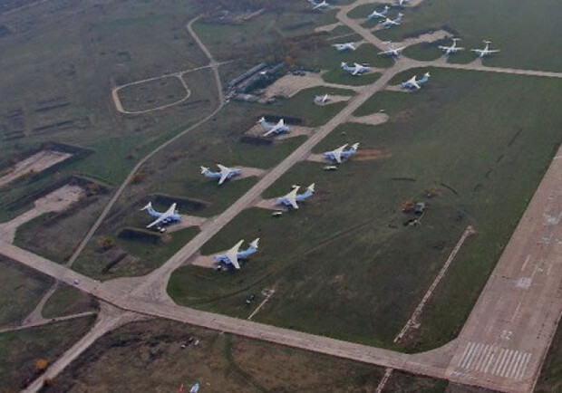 Друга Чорнобаївка: у Мелітополі вчетверте підірвали аеродром || - фото wing.com.ua