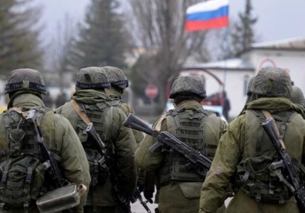 Російські окупанти почали окопуватись у селах біля Мелітополя. || Фото: gettyimages.com