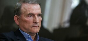 Медведчука отправили под арест без права внесения залога