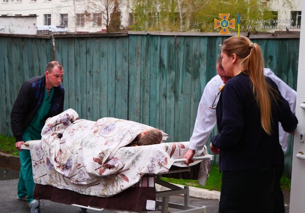 У Запорізькій області 12-річній дівчинці, яка постраждала від вибухів, два дні неможливо було надати медичну допомогу || - фото facebook.com/DSNSZP/