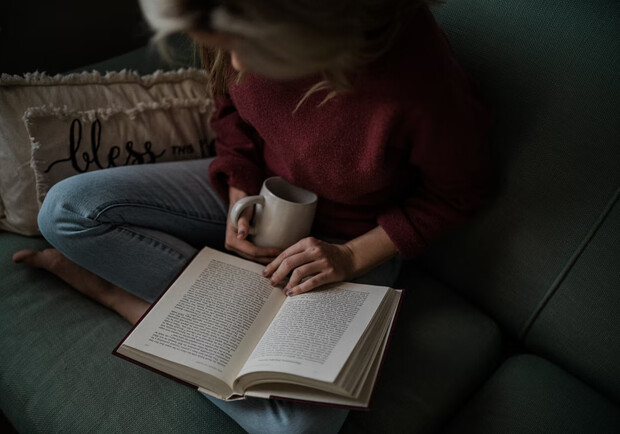 8 книг, которые помогут снизить уровень тревожности. || Фото: unsplash.com