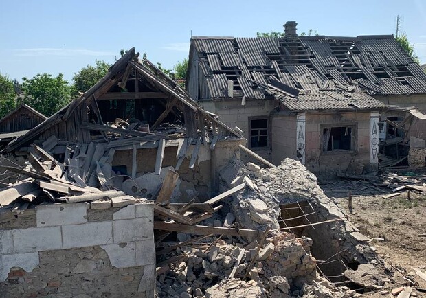 Оккупанты в течении двух часов обстреливали Камышеваху. || Фото: t.me/zoda_gov_ua