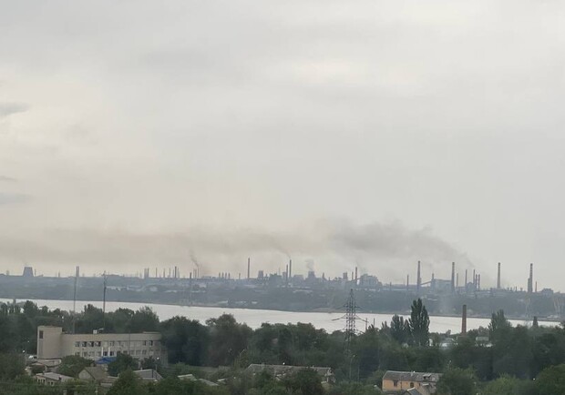 Начаты уголовные производства против запорожских предприятий, которые загрязняют воздух || - фото: Vgorode