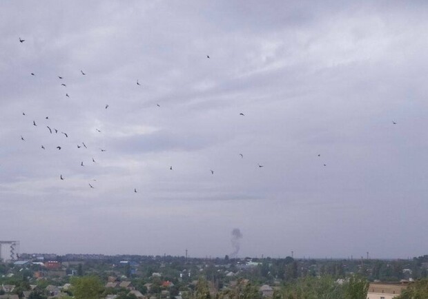 На аеродромі в Мелітополі лунають вибухи: там стоїть ворожа техніка. || Фото: t.me/ivan_fedorov_melitopol