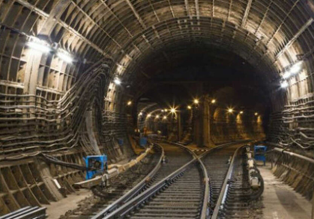 На будівництві метро на Виноградар "відмили" понад 139 мільйонів гривень. || Фото: прокуратура Києва