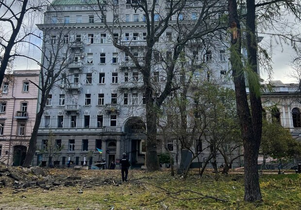В Киеве перекрыли центральные улицы || фото:https://t.me/Kyiv_Live