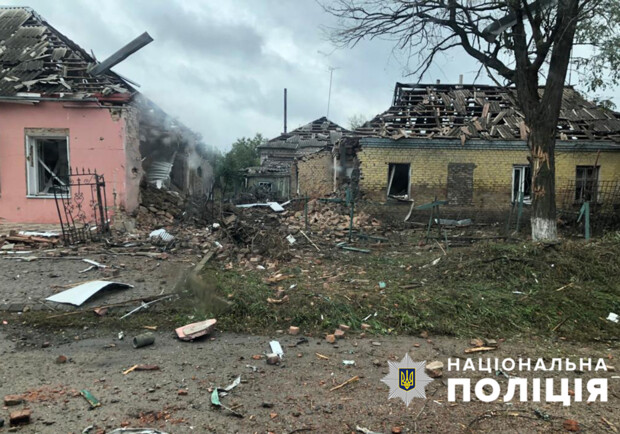 Полиция показала последствия вражеских обстрелов Запорожской области за сутки - || фото: zp.npu.gov.ua