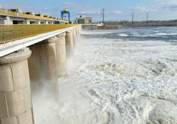 Подрыв дамбы Каховской ГЭС лишит оккупантов воды в Крыму и на Запорожской АЭС. || Иллюстративное фото: wikipedia.org