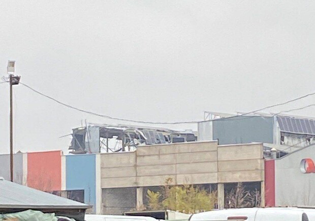 В Мелитополе из-за взрывов "пострадала" одна из первых военных баз россиян - || фото: t.me/ivan_fedorov_melitopol