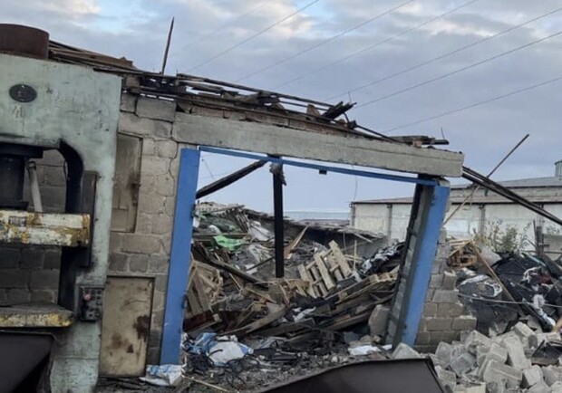 Вночі російські війська знову завдали ракетний удар по Запорізькому району. || Фото: t.me/starukhofficial