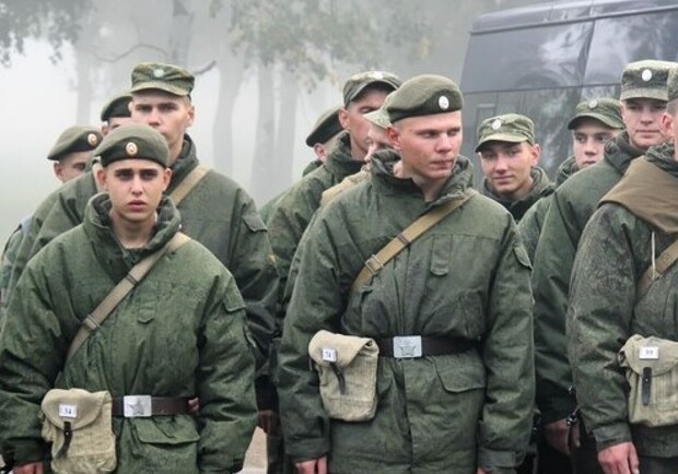 В Бердянск оккупантам привезли подкрепление – новую партию мобилизованных. || Фото: lexinform.com.ua