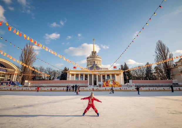 В Киеве открыли "Зимнюю страну на ВДНГ" || фото: kiev.informator.ua