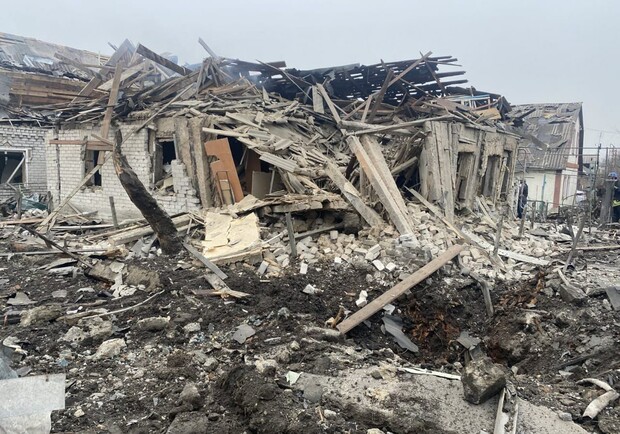 Серед постраждалих вагітна та дитина: з'явилися подробиці ракетного удару по Запоріжжю 31 грудня - || фото: t.me/starukhofficial