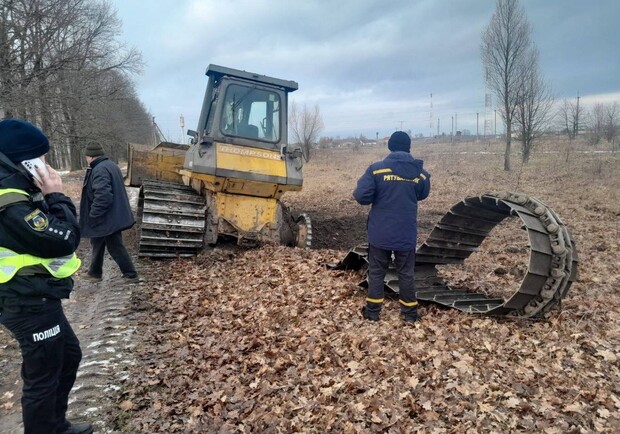 У Київській області 47-річний тракторист підірвався на протитанковій міні. || Фото: Андрій Нєбитов