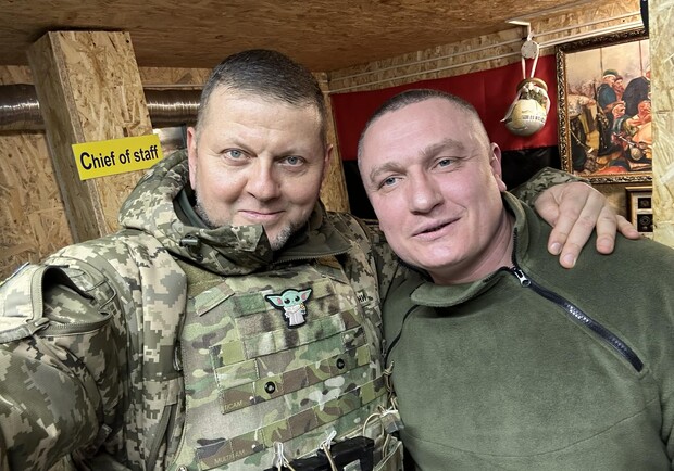 Командир Запорожской бригады ТРО получил орден Богдана Хмельницкого. || Фото: facebook.com/Oleksandr Ihnatiev
