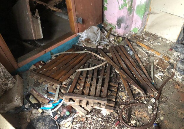 Комиссия Минкульта нашла в Лавре аварийные помещения и подает в суд на УПЦ - фото. || Фото: facebook.com/MCIPUkraine
