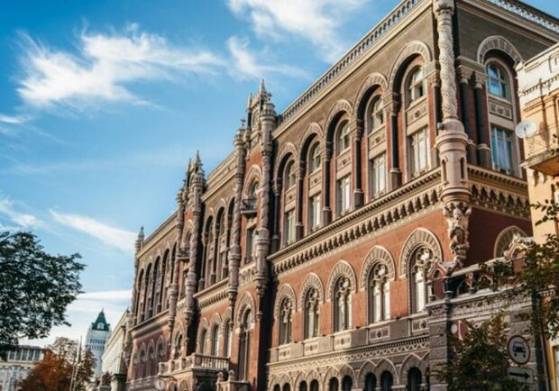 Нацбанк выпустил новую монету в 10 гривен, посвященную Силам поддержки ВСУ. || Фото: Минфин