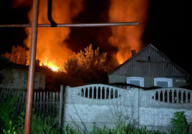 Ворог завдав 69 ударів по Запорізькій області: в Оріхові виникла масштабна пожежа. || Фото: t.me/zoda_gov_ua