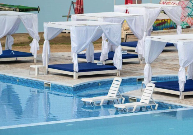 В Pool&Beach прокоментували ситуацію, коли у комплекс не пустили військового ||- фото:instagram.com/poolandbeachzp/