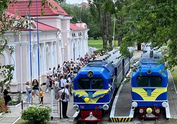 детская железная дорога График и цены: в Днепре запустили детскую железную дорогу - Днепр Vgorode.ua