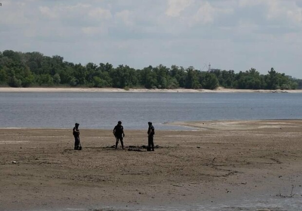 Из-за подрыва Каховской ГЭС потерян глубоководный путь от Черного моря до Запорожья. || Фото: t.me/dsns_telegram