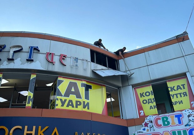 В результате ракетного удара по Запорожью погибли женщина и мужчина -|| фото: t.me/kurtievofficial