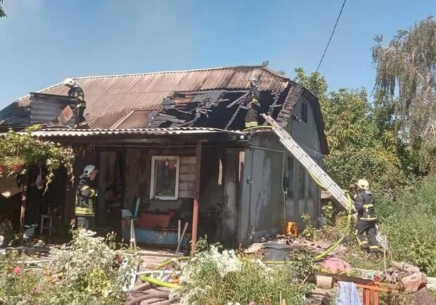 В Борисполе дом сгорел от солнечных лучей. || Фото: t.me/bro_revisor