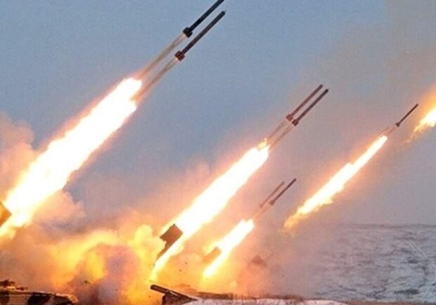 Россия атаковала ракетами Запорожья и почти 100 раз ударила по области. || Фото: slovoidilo.ua